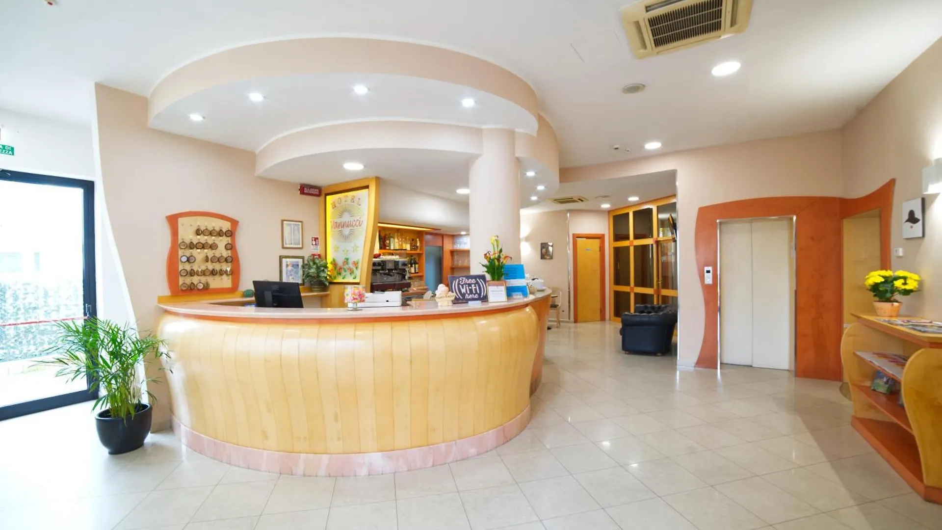 Hotel Vannucci Ρίμινι