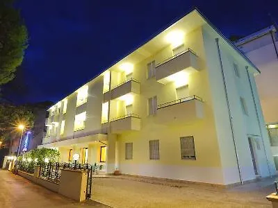 Hotel Vannucci Ρίμινι